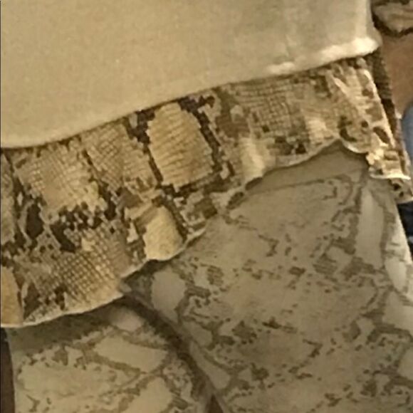 NWT Miz snake fleece snakeskin leggings - Picture 7 of 7